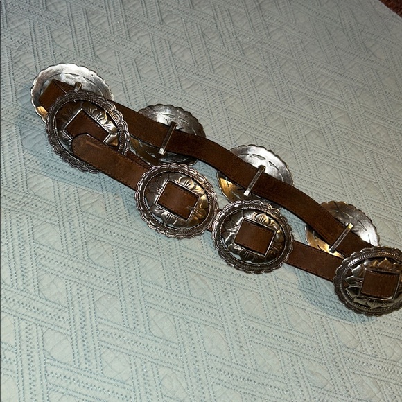 Brighton Concho belt sunflower conchos Brown Leather Concho Belt Large 37” long - Picture 2 of 5